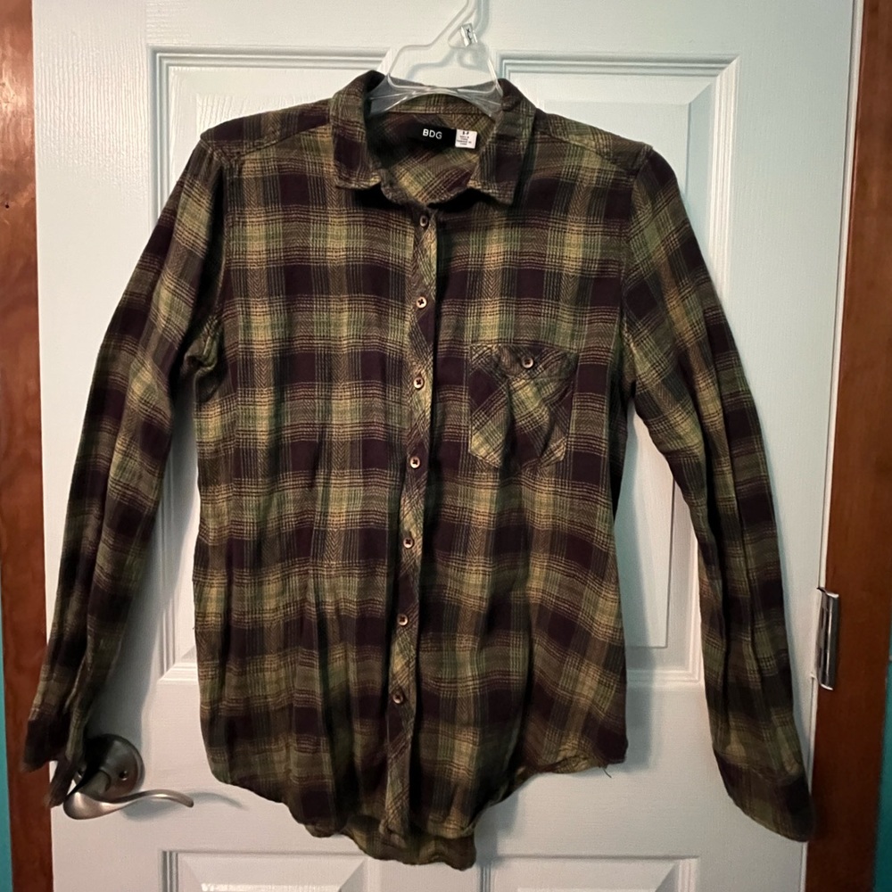 BDG Woman’s Flannel Size SMALL